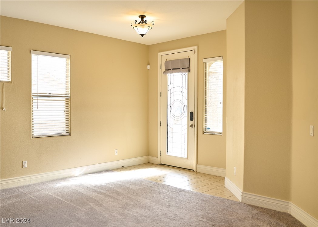 198 Short Ruff Way Property Photo 2