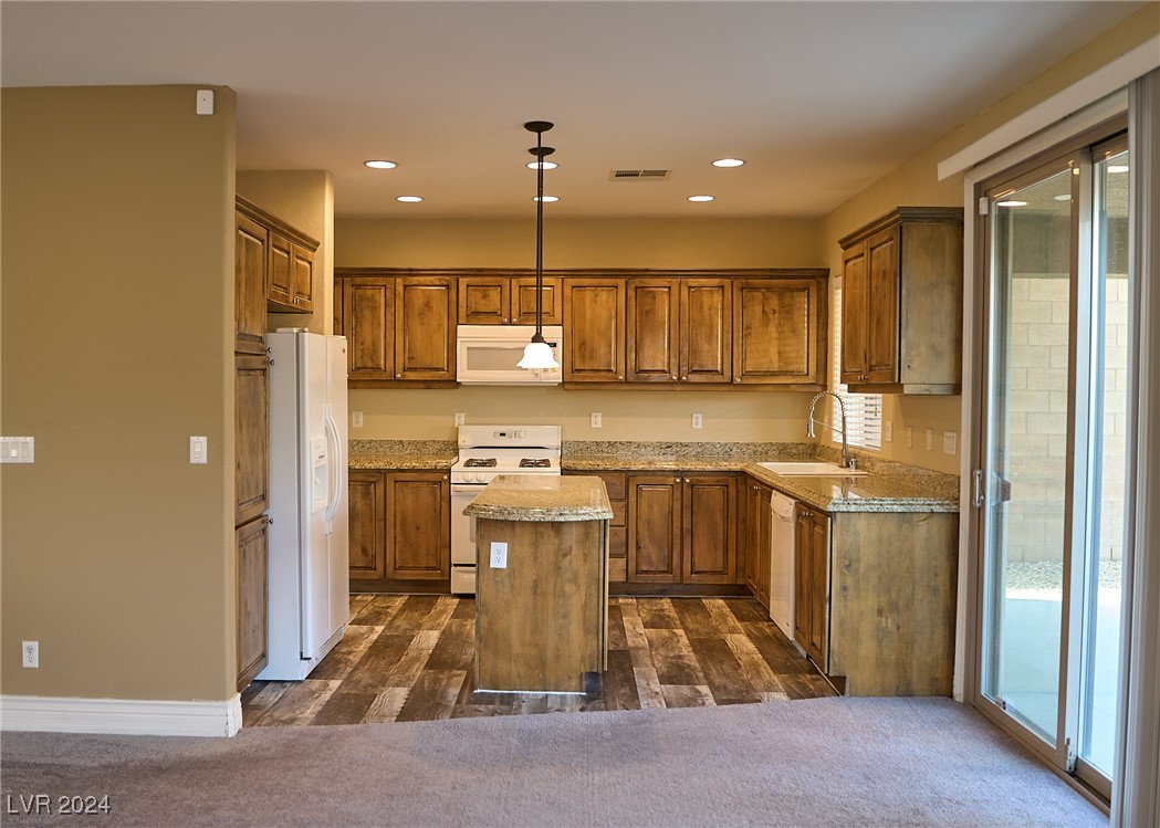 198 Short Ruff Way Property Photo 6
