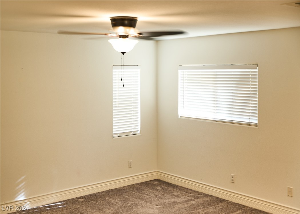 198 Short Ruff Way Property Photo 8