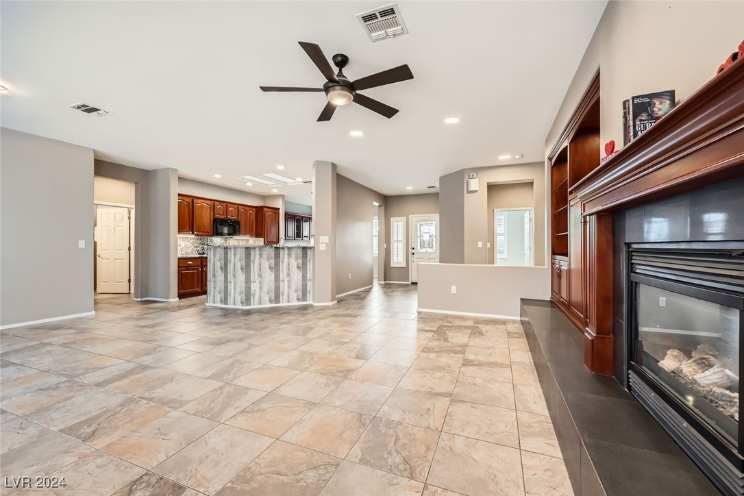 3005 Noblesville Court Property Photo 6