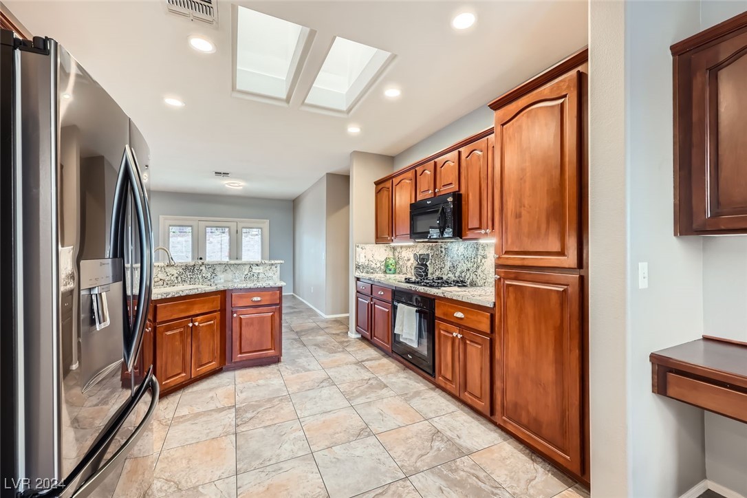 3005 Noblesville Court Property Photo 12