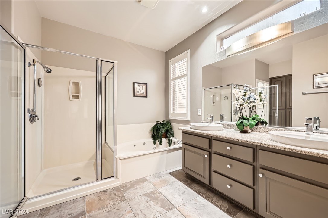 3005 Noblesville Court Property Photo 16