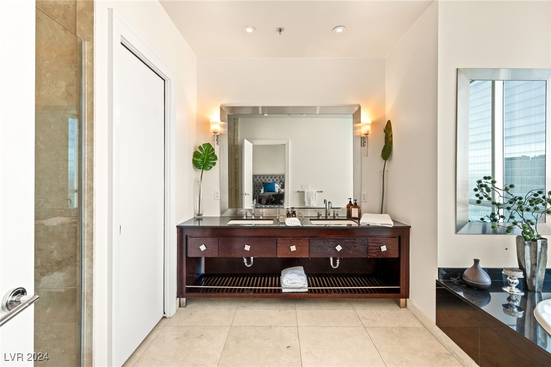 2700 Las Vegas Boulevard 4303 Property Photo 25