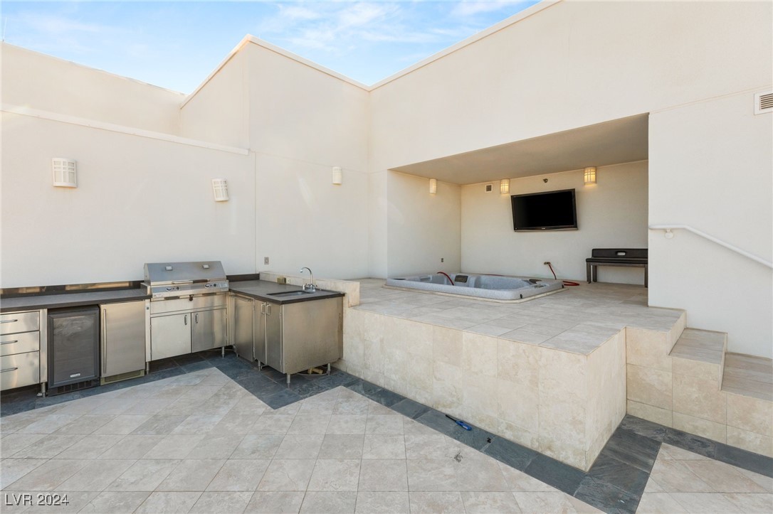 2700 Las Vegas Boulevard 4303 Property Photo 39