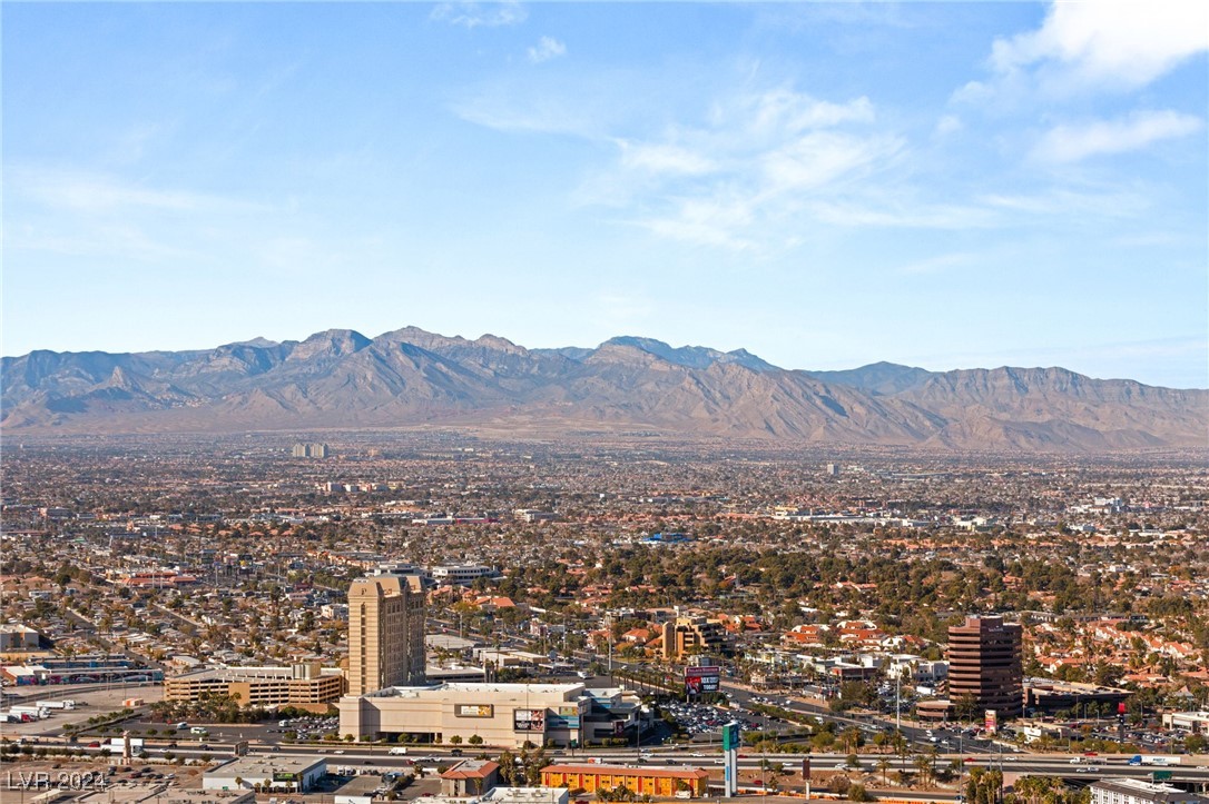 2700 Las Vegas Boulevard 4303 Property Photo 44