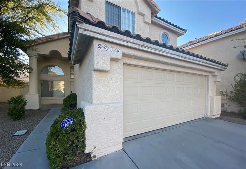 2413 Rice Flower Circle Property Photo 2