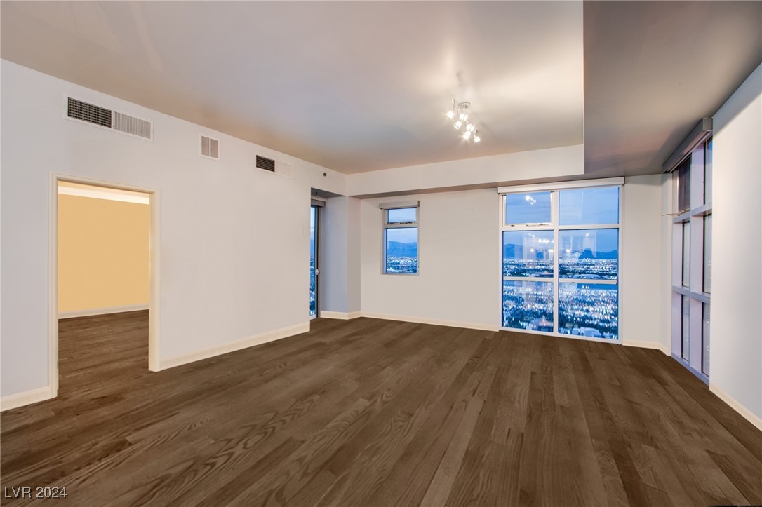 150 Las Vegas Boulevard 2114 Property Photo 9