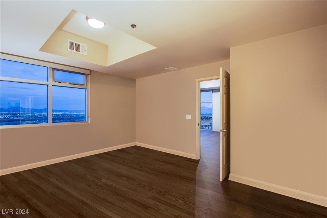 150 Las Vegas Boulevard 2114 Property Photo 10