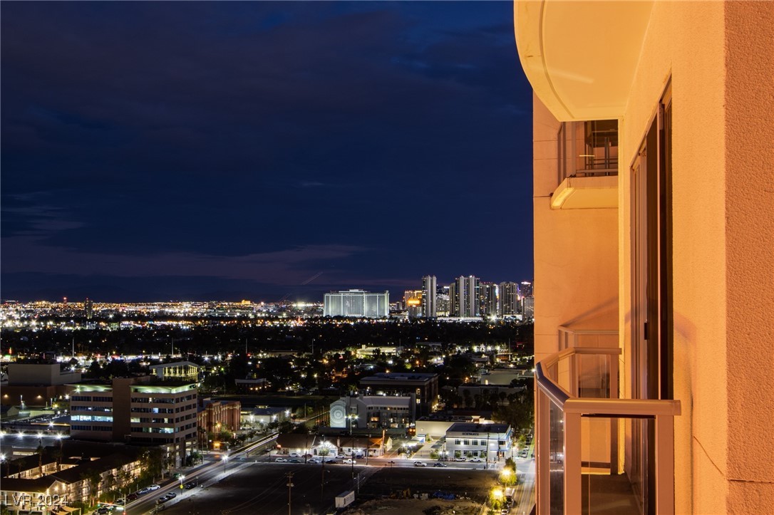 150 Las Vegas Boulevard 2114 Property Photo 20