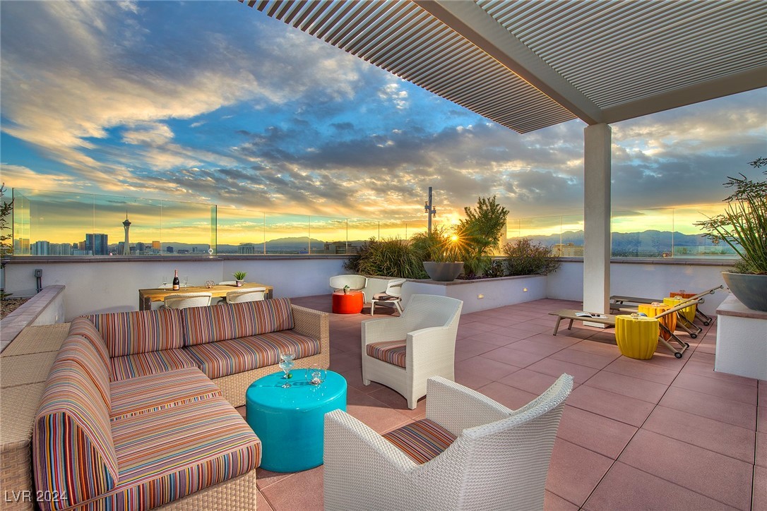 150 Las Vegas Boulevard 2114 Property Photo 44
