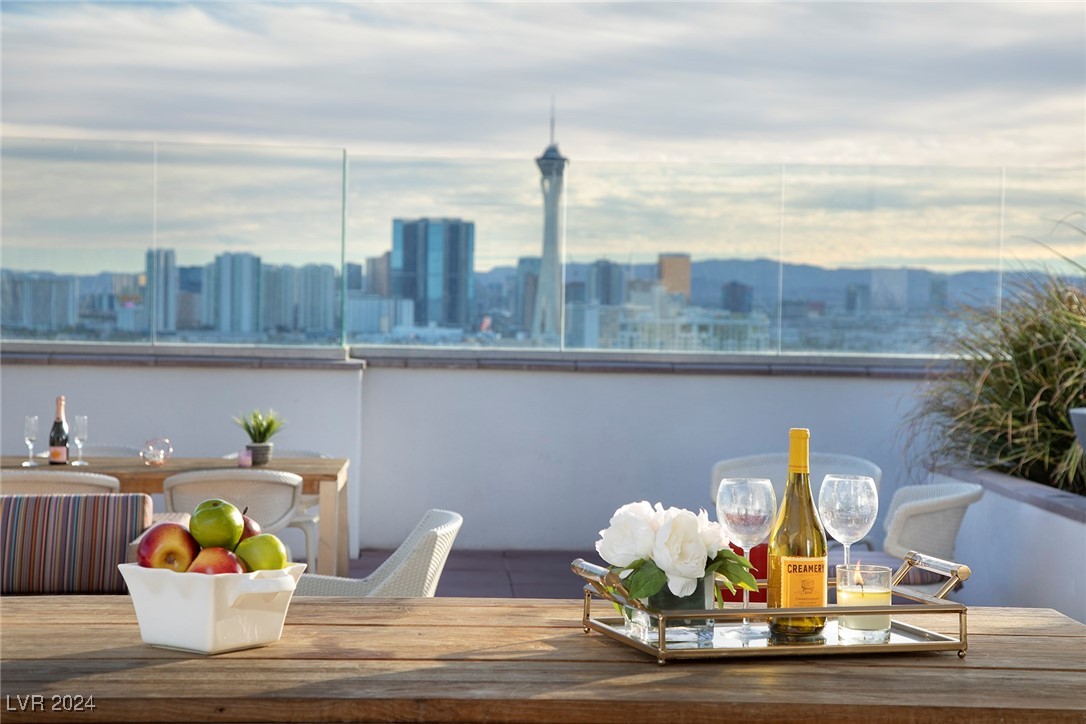 150 Las Vegas Boulevard 2114 Property Photo 45