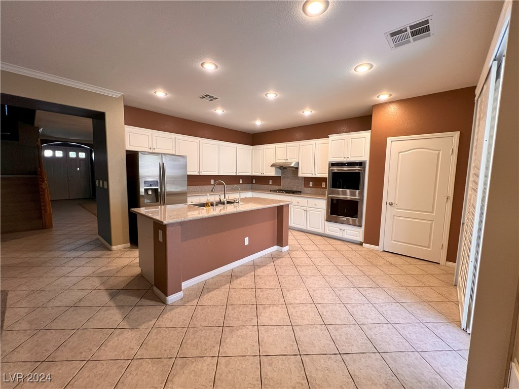 3049 Azure Bay Street Property Photo 16