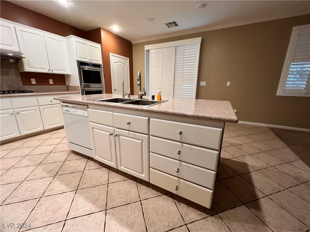 3049 Azure Bay Street Property Photo 24