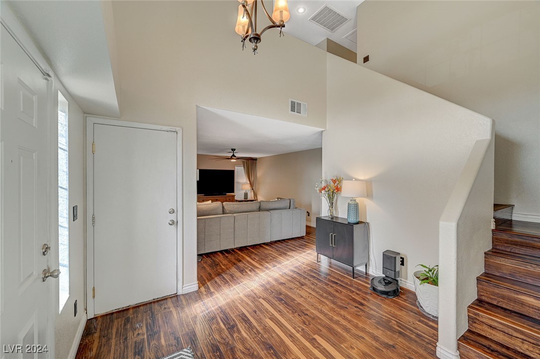 5024 Glittering Star Court Property Photo 7