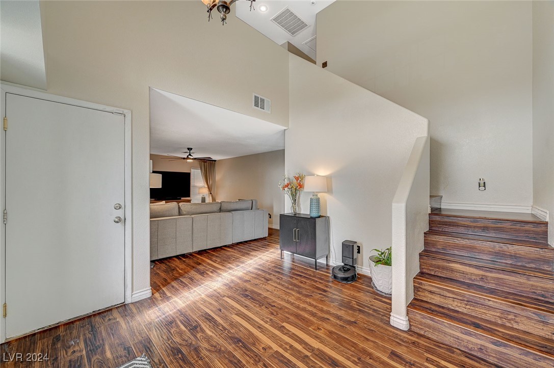 5024 Glittering Star Court Property Photo 31