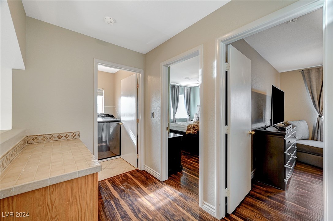 5024 Glittering Star Court Property Photo 42