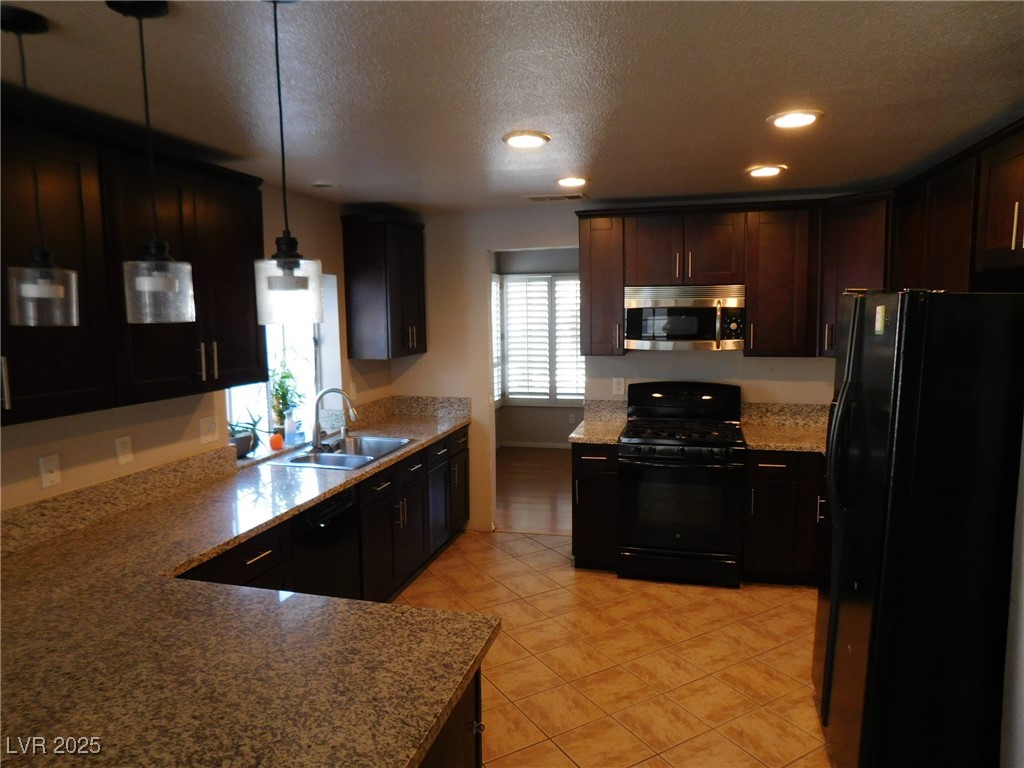 2023 Angel Falls Drive Property Photo 10