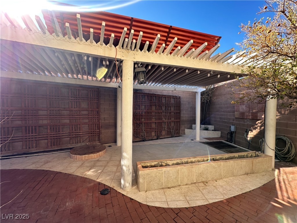 489 Blushing Maple Street Property Photo 11