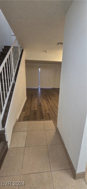 2333 Wooster B Property Photo 12