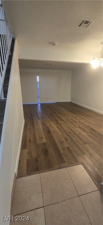 2333 Wooster B Property Photo 14