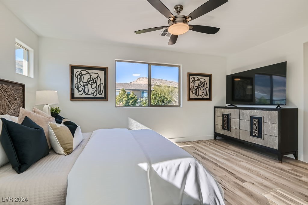 5873 Skyfall Court Property Photo 37