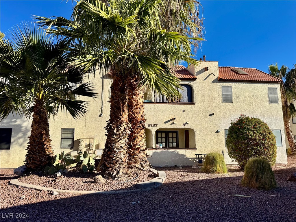 6137 West Oakey Boulevard A Property Photo 2