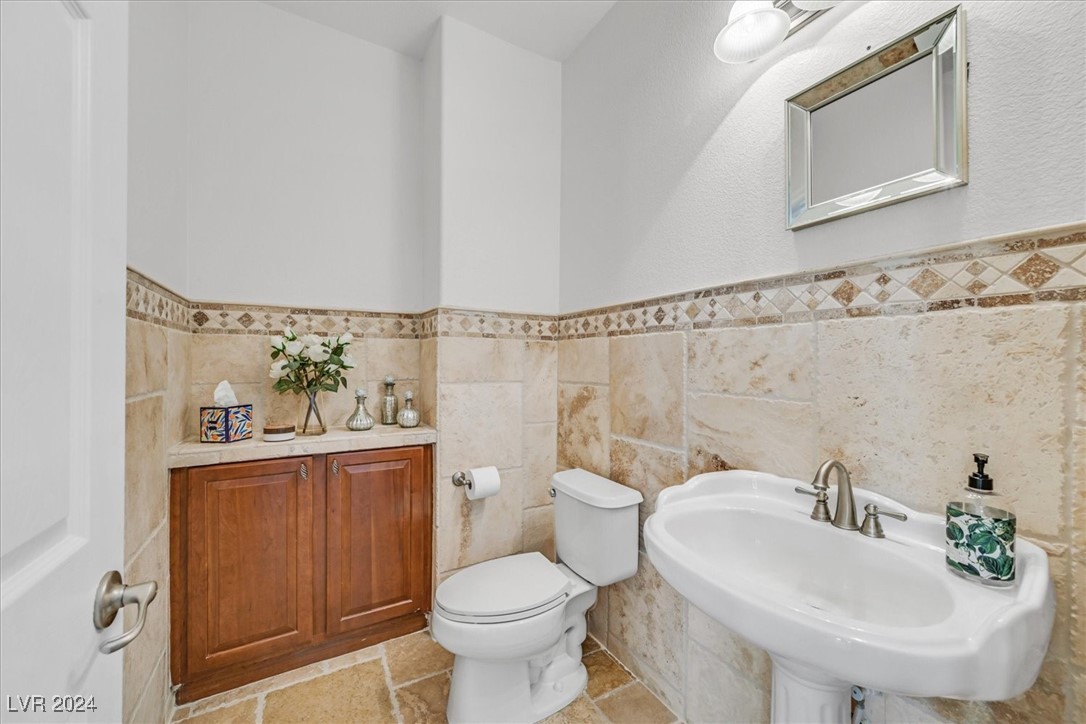 2738 Kingclaven Drive Property Photo 31