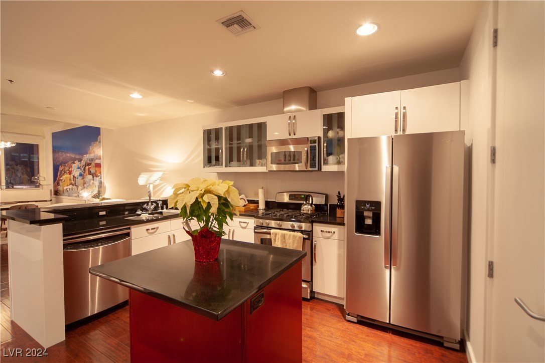 4575 Dean Martin Drive 3211 Property Photo 12