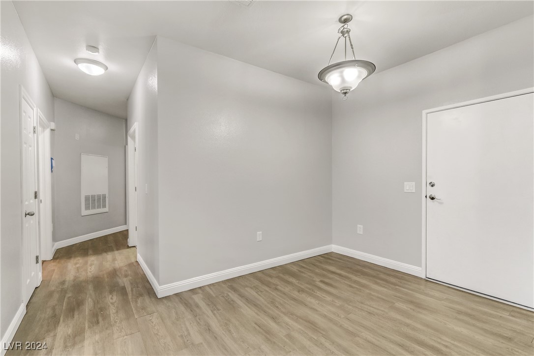 5250 South Rainbow Boulevard 2158 Property Photo 8