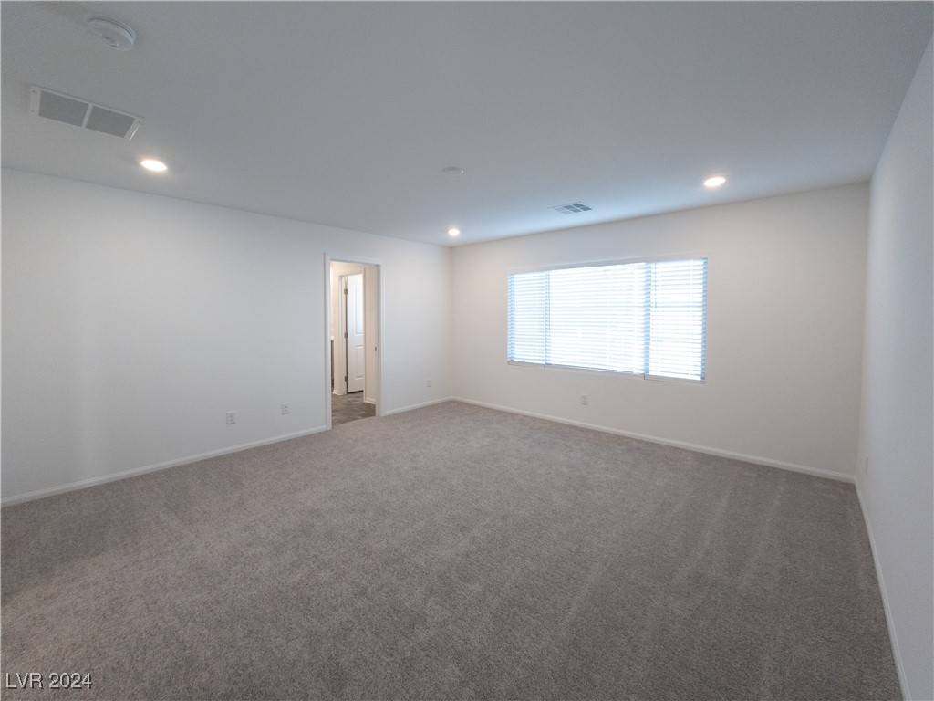 5904 Becklow Gardens Avenue Property Photo 8