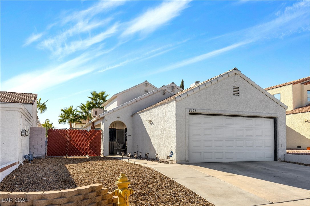 8253 Abercrombe Way Property Photo 1