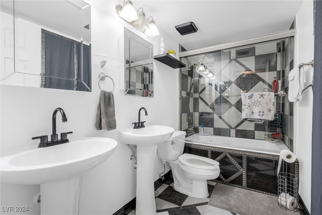 8253 Abercrombe Way Property Photo 20