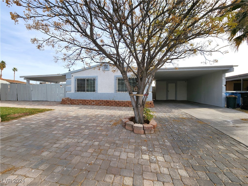 2640 Donna Street Property Photo 3