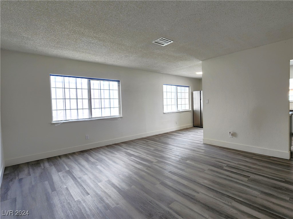 2640 Donna Street Property Photo 11