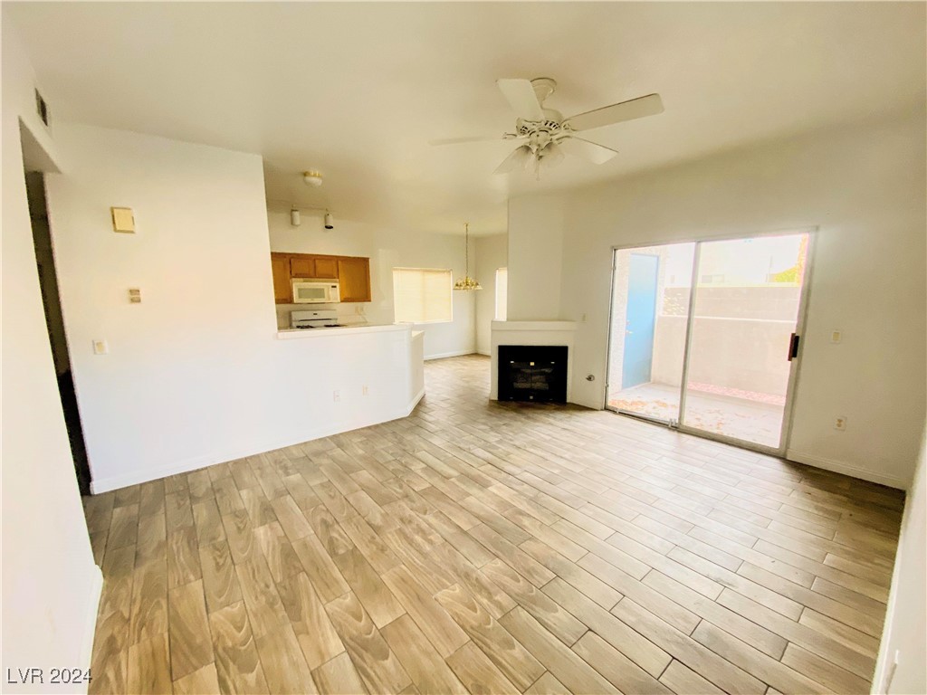 2100 Black Island Street 101 Property Photo 2