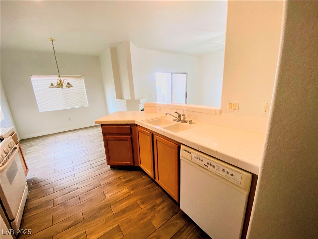 2100 Black Island Street 101 Property Photo 7