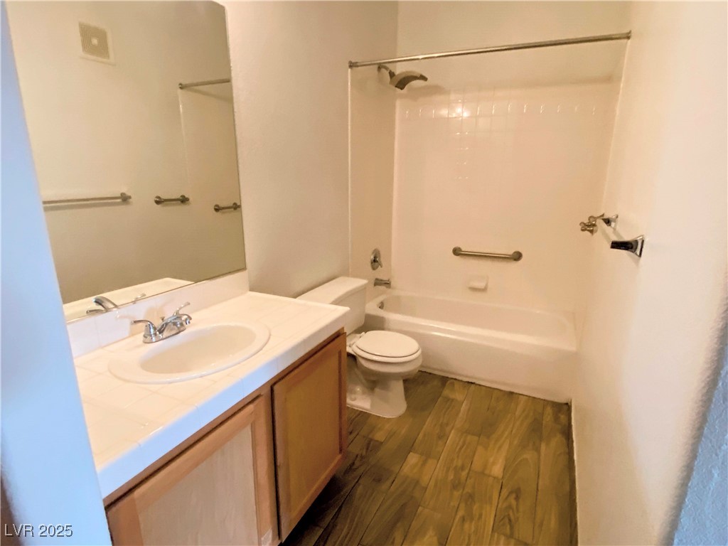 2100 Black Island Street 101 Property Photo 16