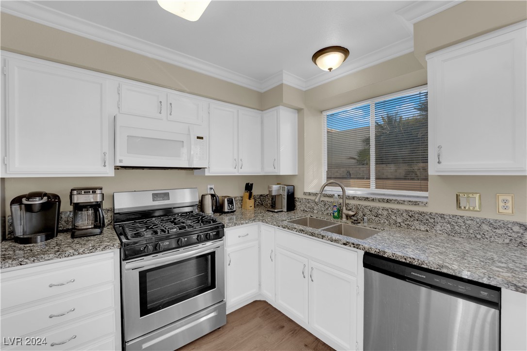 924 High Plains Drive Property Photo 16