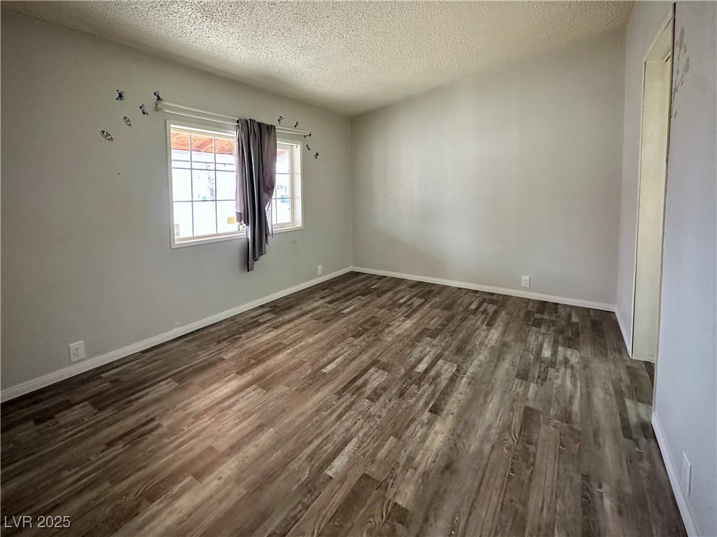 880 Luella Court Property Photo 12