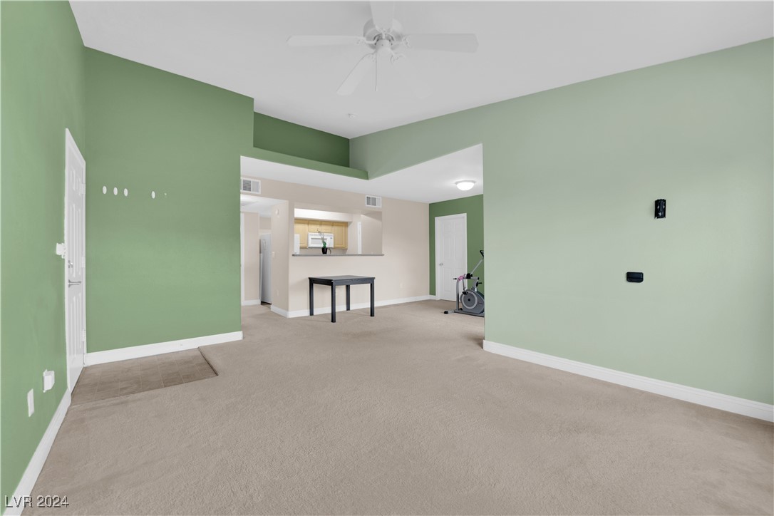 8000 West Badura Avenue 2106 Property Photo 7