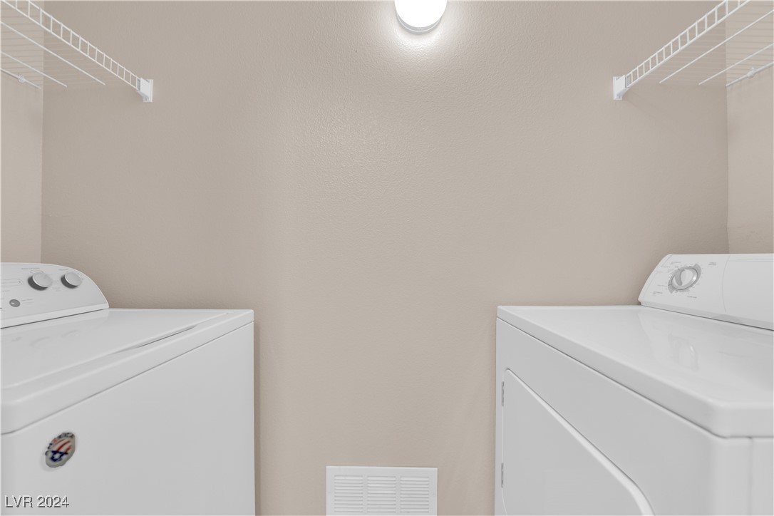 8000 West Badura Avenue 2106 Property Photo 17