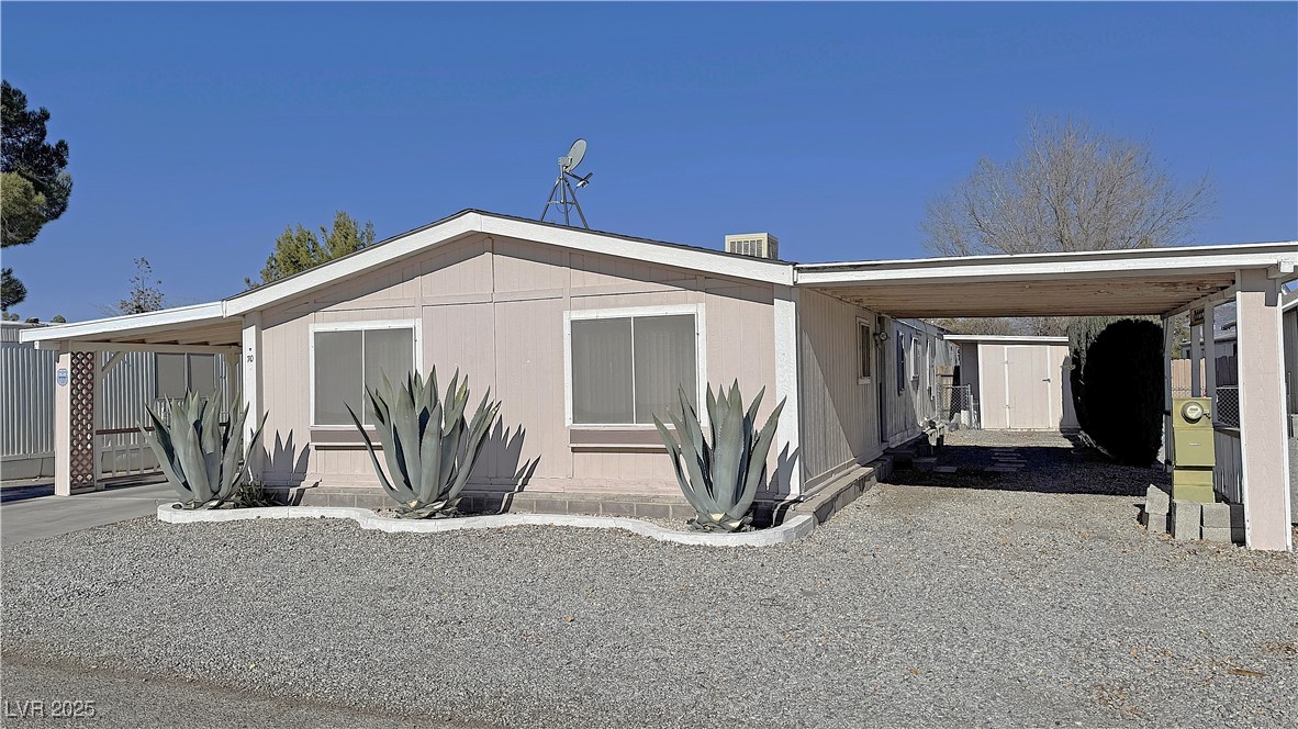 70 West Russell Road Property Photo 2