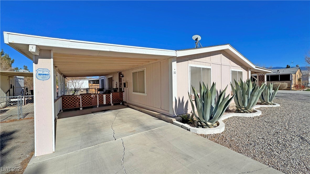 70 West Russell Road Property Photo 3
