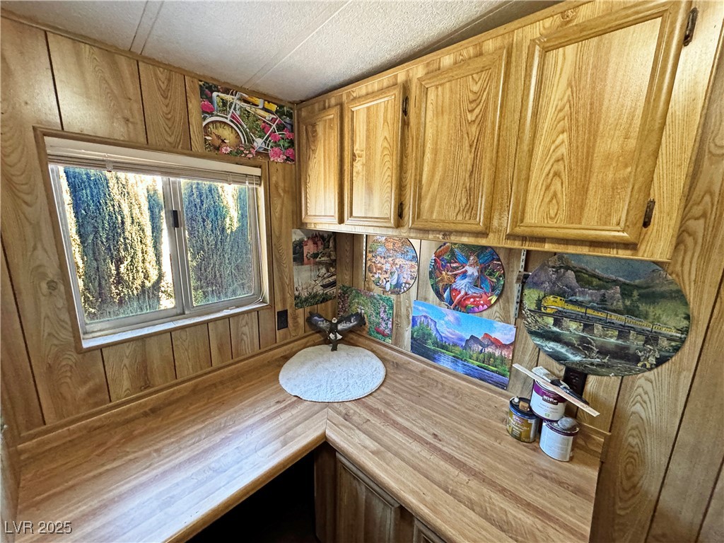 70 West Russell Road Property Photo 22