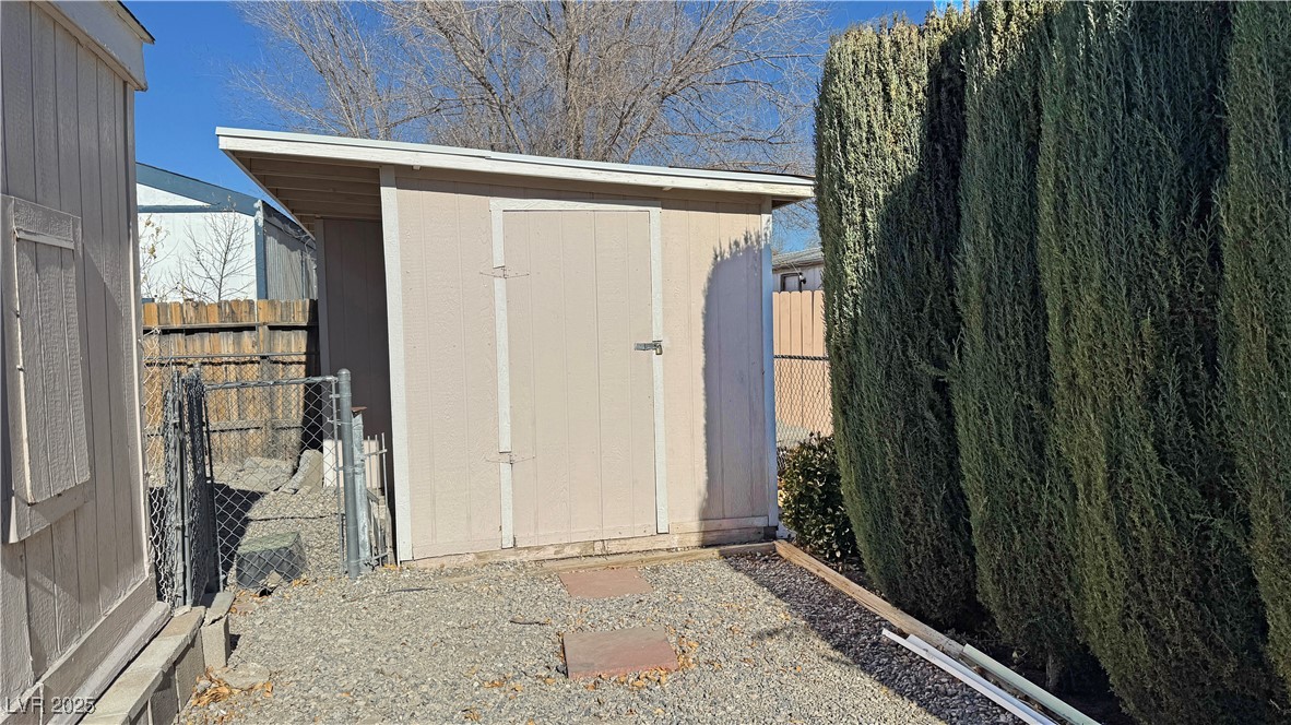 70 West Russell Road Property Photo 36