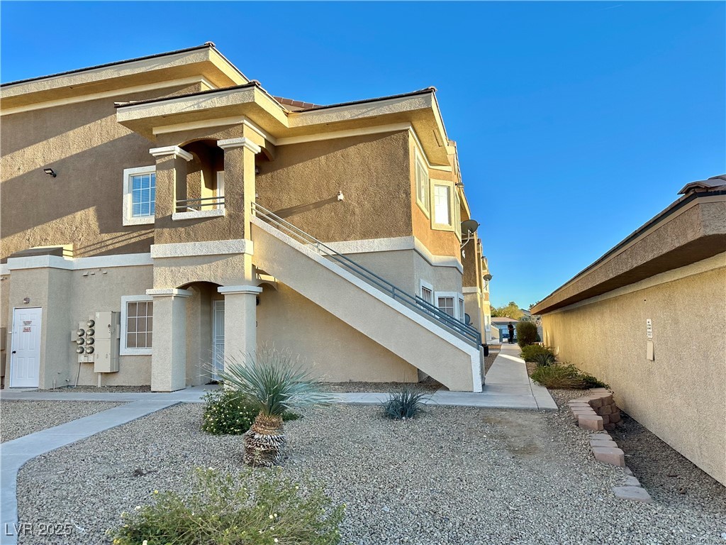 833 Aspen Peak Loop 2122 Property Photo 1