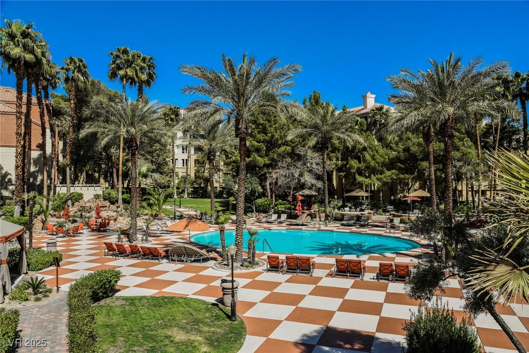 230 East Flamingo Road 212 Property Photo 16