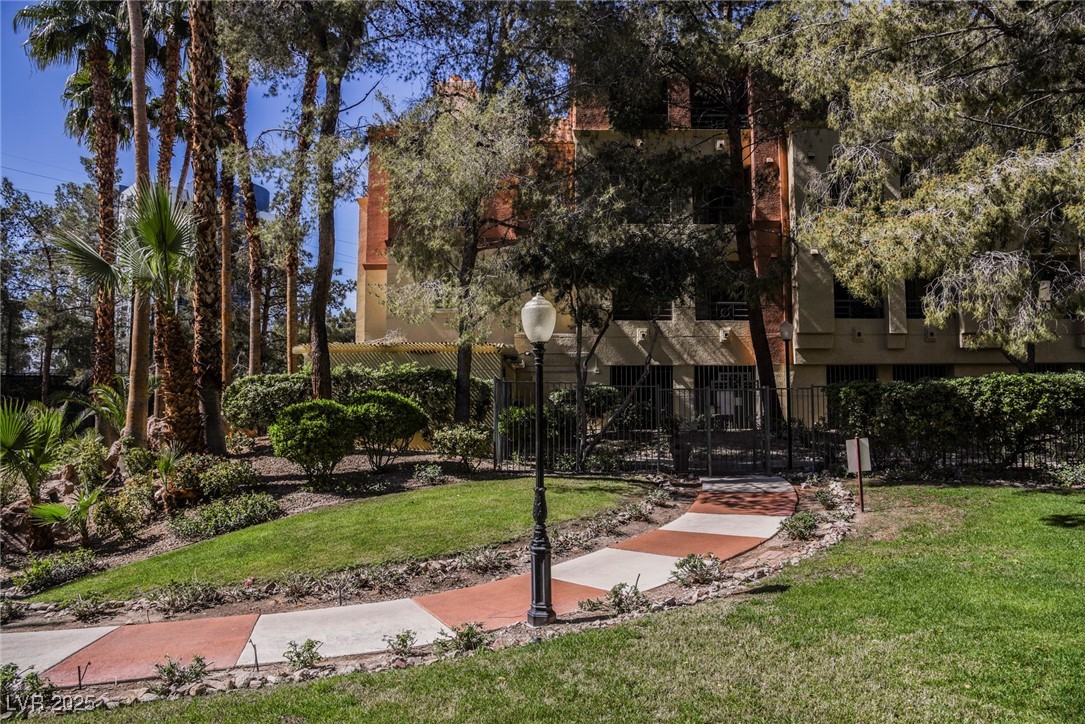 230 East Flamingo Road 212 Property Photo 26