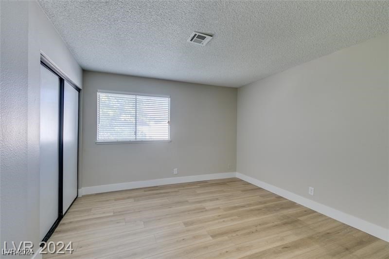 2357 Canfield Drive C Property Photo 11