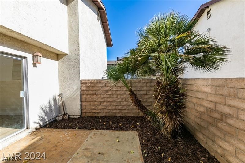 2357 Canfield Drive C Property Photo 23